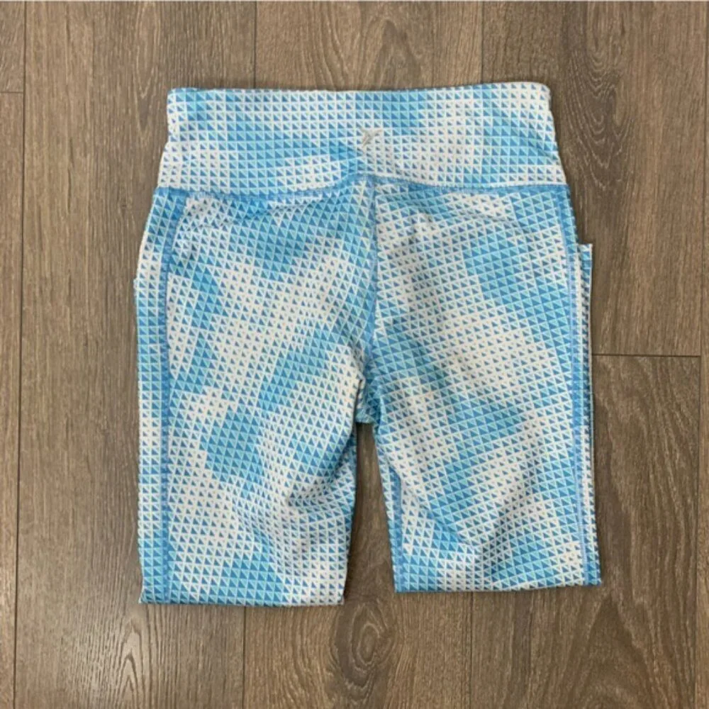 Old Navy Womens Capri Leggings Activewear Blue Geometric Printed Athletics Gym S - Picture 5 of 5